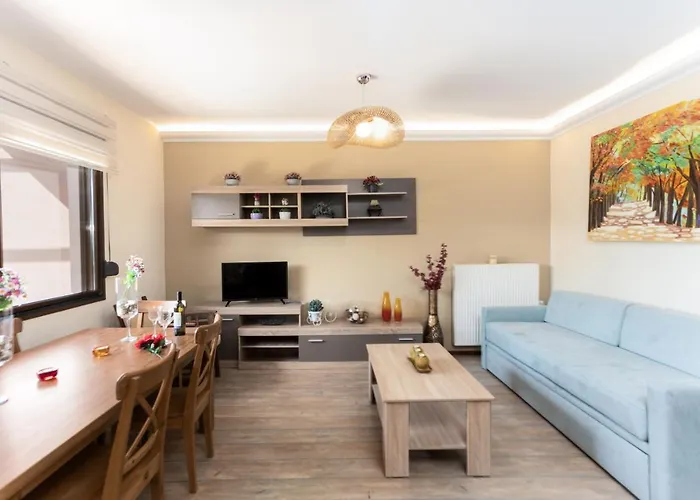 Twinstars With Courtyard And View Apartament